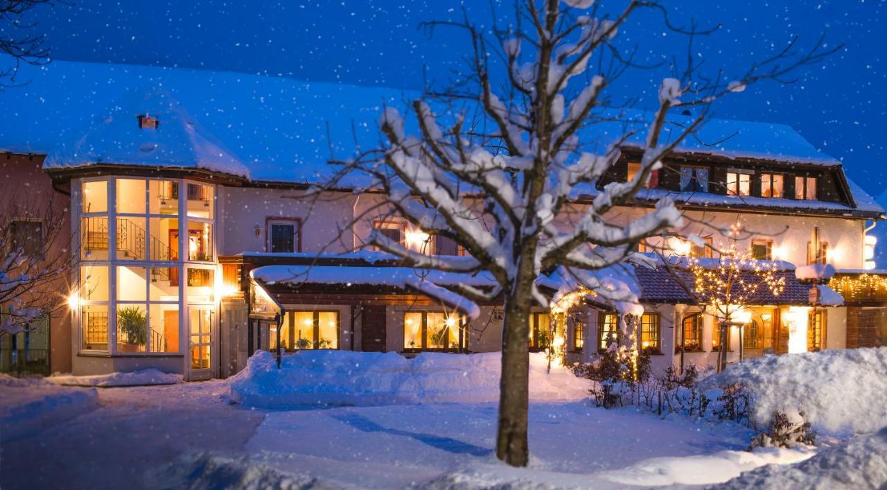Gasthof Zur Burg Ewattingen Exterior foto